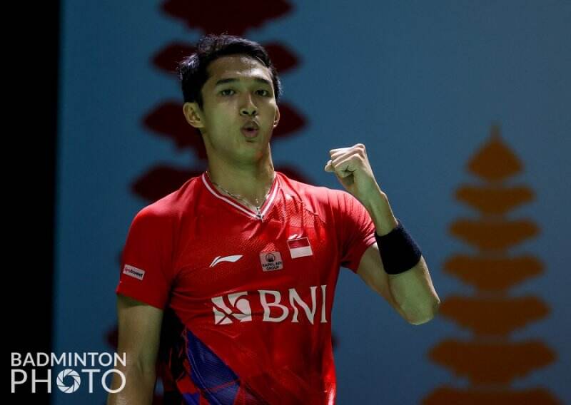 Batal Lawan Anders Antonsen, Jonatan Christie Langsung Bersiap untuk Semifinal Indonesia Open 2021