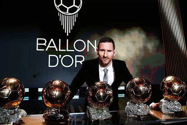 Lionel Messi Raih Ballon dOr 2021, Patrice Evra Beri Selamat