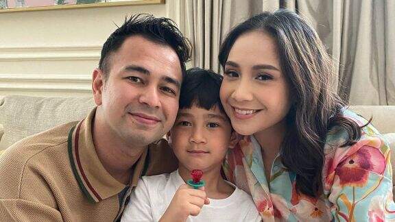 Gemes Sama Baby R, Pertanyaan Rafathar Bikin Nagita Slavina Teriak