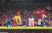 Ini Sneakers Khusus untuk Fans Liverpool