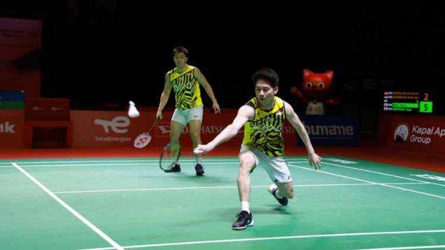 Bertingkah Tengil Saat Lawan Denmark, Kevin Sanjaya Trending Topik