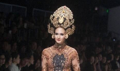 Hamil 7 Bulan, Nadine Chandrawinata Bersiap Jadi Ibu