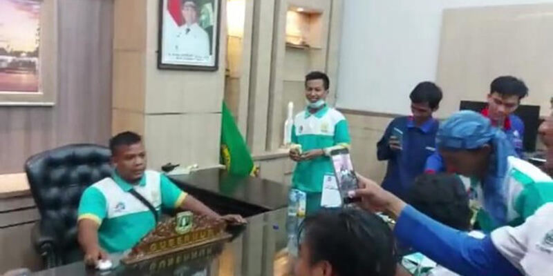 Buruh Duduki Kantor Gubernur, Direktur KPN: Polri Gagal Jalankan Protap Pengamanan Obvitnas dan Obter