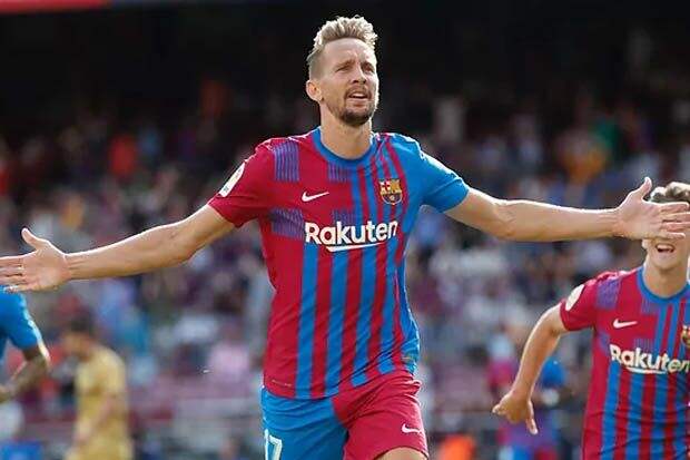 Luuk De jong ke Cadiz, Barcelona Pertahankan Dembele