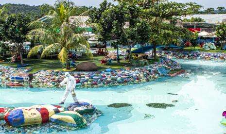 Purwakarta Izinkan Tempat Wisata Buka Saat Libur Natal dan Tahun Baru