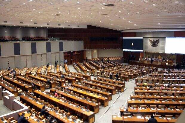 Syarat Menjadi Anggota DPR: Berusia Minimal 21 Tahun hingga Bersedia Bekerja Penuh Waktu