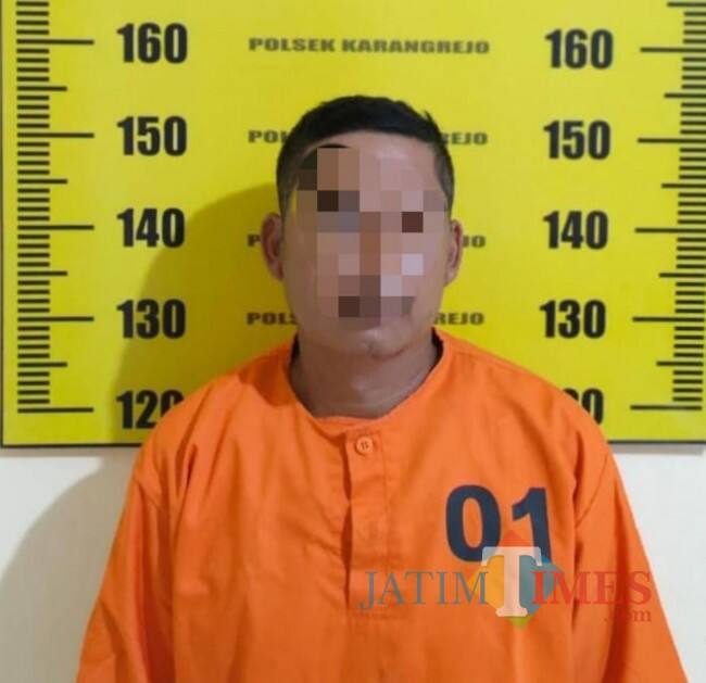 Mirip Geng Motor, Pria di Tulungagung ini Tendang Mantan Istrinya Saat Berkendara