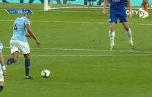 VIDEO: Gol Ikonik Bek Manchester City yang Bikin Liverpool Gagal Juara