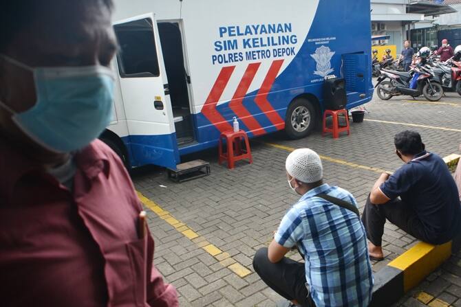 Meski Hari Libur, Polda Metro Buka Dua Lokasi SIM Keliling di Jakarta