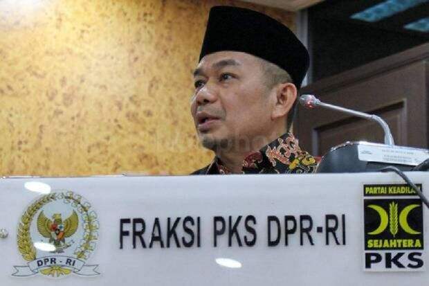 Sepanjang 2021, Fraksi PKS Sudah 8 Kali Potong Gaji untuk Korban Bencana