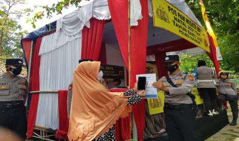 Polres Sukabumi Berhasil Vaksinasi Ratusan Pengunjung Kawasan Wisata