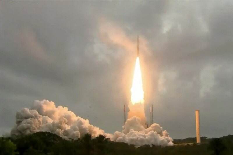 NASA Luncurkan Teleskop Canggih untuk Pelajari Sejarah Awal Bumi