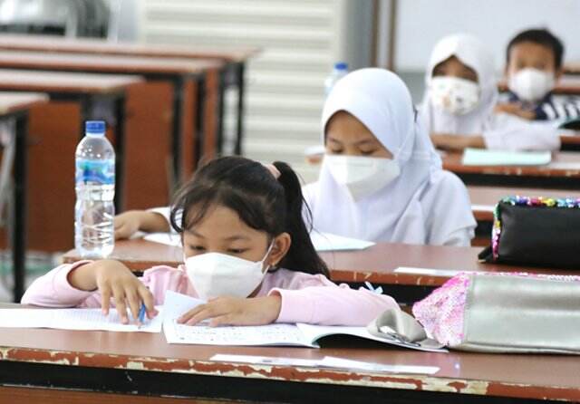 Beri Kesempatan Belajar, Ini Perjalanan SKB Empat Menteri pada 2021