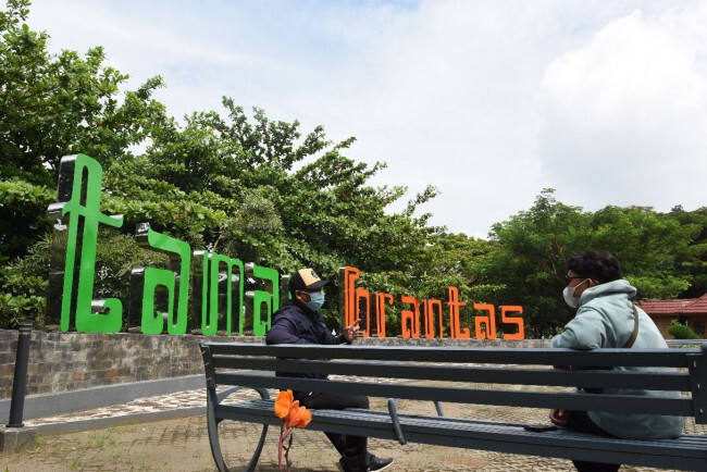 Jelang Tahun Baru 2022, Taman di Kota Kediri Tutup, Pusat Perbelanjaan Tetap Boleh Buka