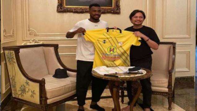 Resmi! Barito Putera Datangkan Guy Junior, Bakal jadi Ujung Tombak di Liga 1
