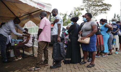 Kenya akan Mulai Tawarkan Vaksin Booster