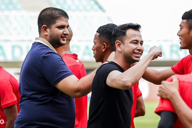 Ke Bogor, Jajaran Bos Rans Cilegon FC Suntikan Semangat ke Pemain