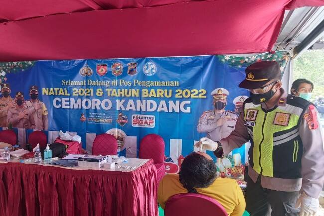 Swab Acak Pengendara di Perbatasan dan Exit Tol Hasilnya Non Reaktif