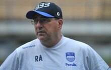 Bursa Transfer Liga 1: Syarat Calon Pemain Baru Persib dari Robert Alberts
