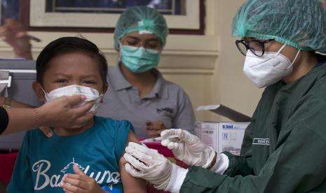 110,6 Juta Warga Sudah Terima Dosis Kedua Vaksin Covid-19