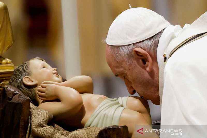 Paus: Anjloknya Tingkat Kelahiran di Italia Menjadi "Tragedi"