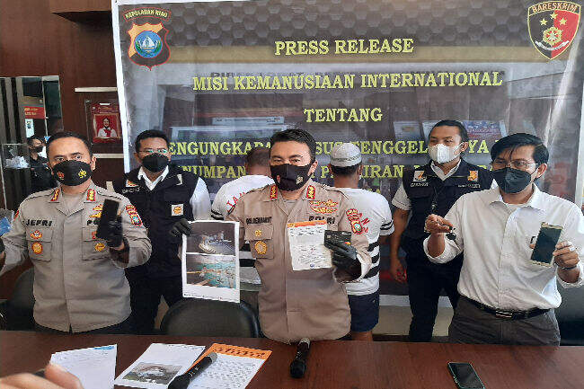 Polisi Tangkap Janda Imut dan Ayam Sayur, Dua Penyalur Puluhan TKI Ilegal yang Tewas Tenggelam