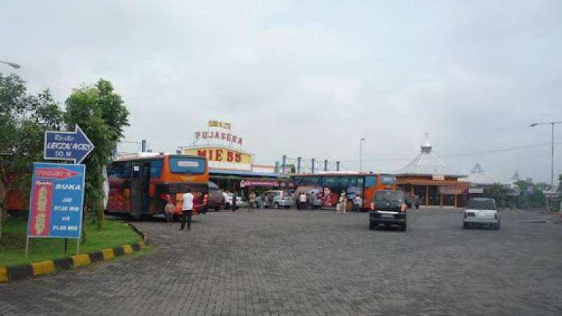 Salat di Rest Area KM 57 Japek Harus Pakai PeduliLindungi dan Punya Sertifikat Vaksin