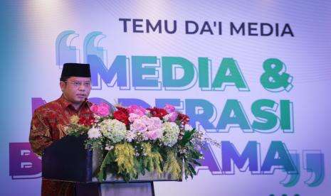 Temu Dai Media, Dirjen Bimas Islam Sampaikan Pentingnya Adaptasi Teknologi Berdakwah
