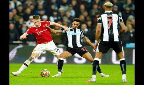 In Picture: Nyaris Kalah dari Newcastle, Gol Edinson Cavani Selamatkan MU