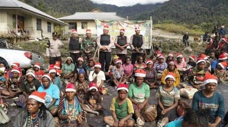 Heboh! Dengan Senjata Lengkap Masuk Zona Bahaya KKB, Sejumlah Pasukan Elite Kostrad Ternyata Lakukan Ini