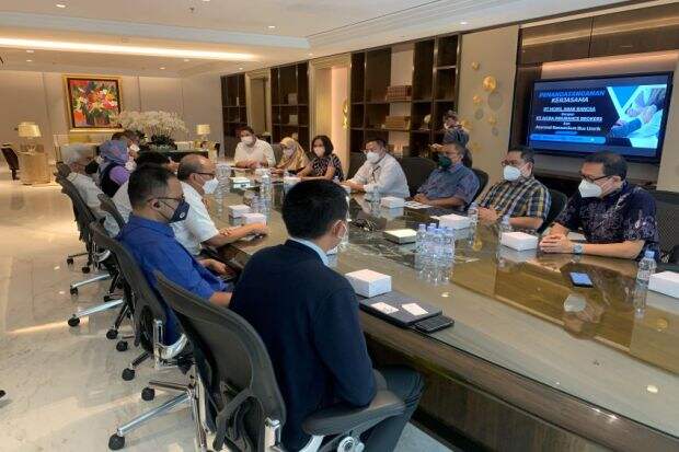 MNC Insurance Teken Kerja Sama Konsorsium Asuransi Bus Listrik
