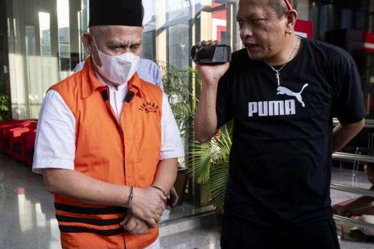 BREAKING! Bupati HSU Nonaktif Dijerat KPK Pasal Baru