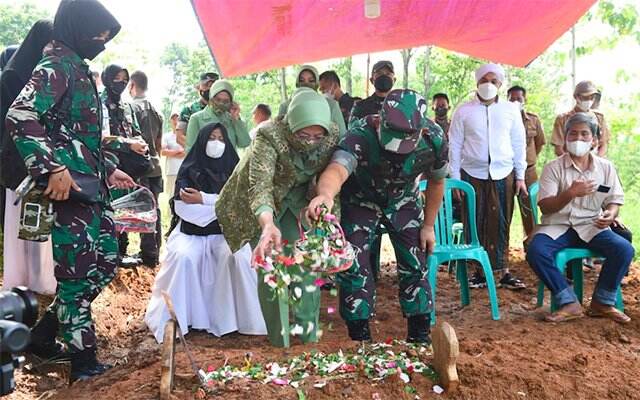 Temui Keluarga Korban Kecelakaan, KSAD Pastikan Proses Hukum Berjalan