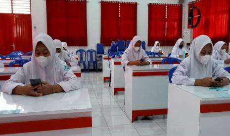 SMK Muhammadiyah 2 Muntilan Juara 3 OlympicAD Jateng