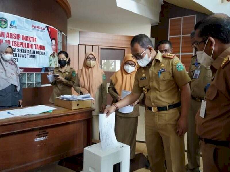 Sekda Luwu Timur Musnahan Arsip Dinamis Inaktif ULP