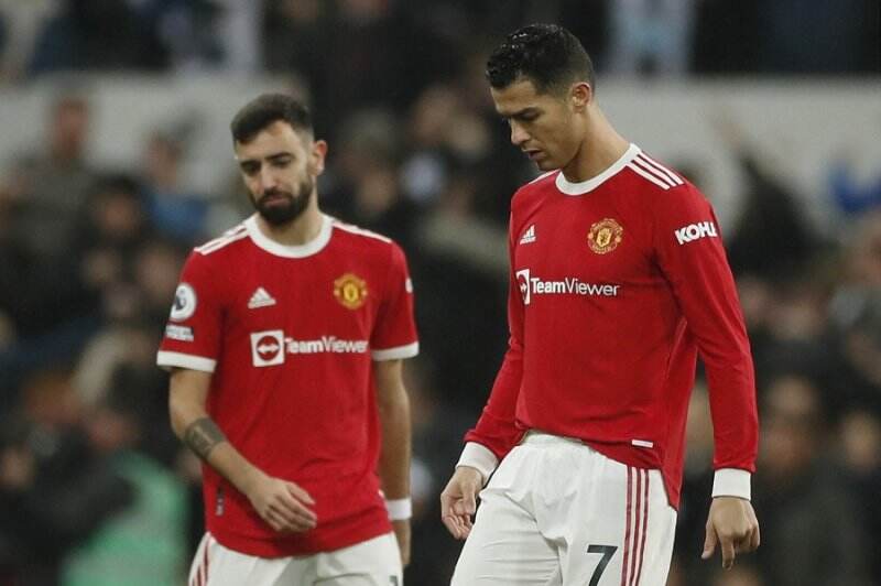 Manchester United Imbang dengan Newcastle, Gary Neville Semprot Cristiano Ronaldo dan Bruno Fernandes