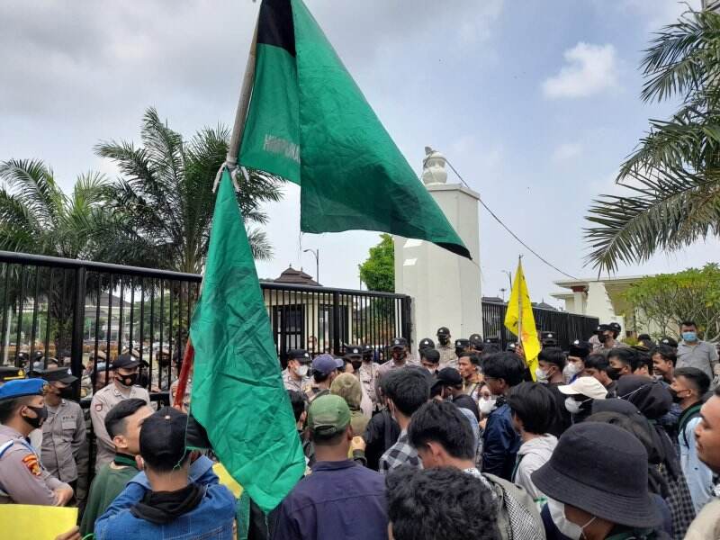 Mahasiswa Tuntut Gubernur WH Labih Akomodatif Sikapi Aksi Buruh