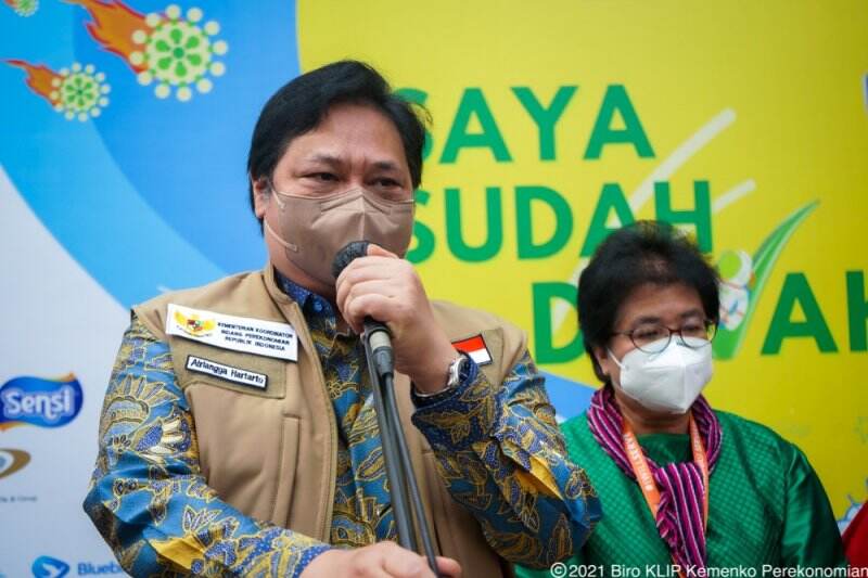 Menko Airlangga: Vaksinasi Anak-Anak Ditargetkan Selesai pada Kuartal I-2022