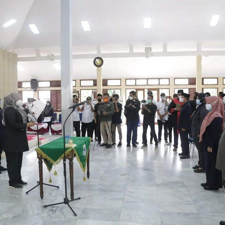 Lantik 23 Pejabat Eselon IIb, Bupati Pandeglang Minta Tingkat Kinerja