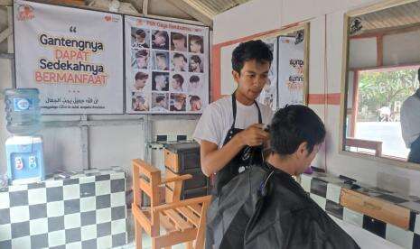 Dari Mahasiswa Daring Menjadi Pengusaha Luring Binaan Rumah Zakat