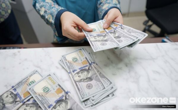 Dolar AS Memperpanjang Penurunan di Awal Perdagangan 2022