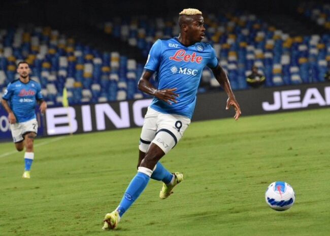 Osimhen Ribut di Medsos Dengan Penggemar Napoli