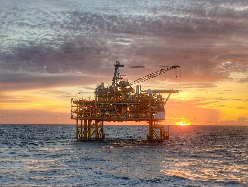 Harga Minyak Naik 1% Hiraukan Rencana OPEC+ Tingkatkan Produksi