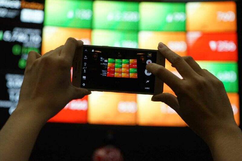 IHSG Minim Sentimen Positif, Simak Pilihan Saham Hari Ini