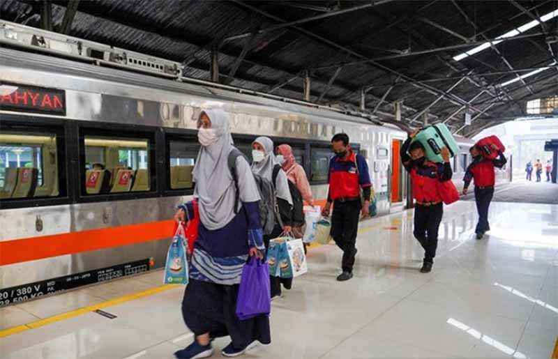 KAI Daop 1 Jakarta Batalkan 9.000 Tiket Selama Natal dan Tahun Baru