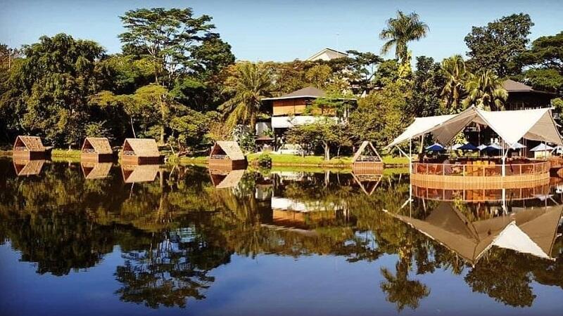 5 Tempat Makan Berkonsep Saung di Sentul, Cocok Buat Kumpul Keluarga