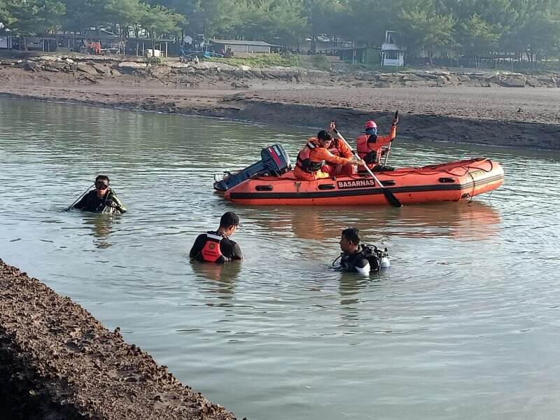 Wisatawan Asal Boyolali Tenggelam di Muara Sungai Serang Kulonprogo