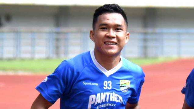 Cedera, 2 Gelandang Persib Diragukan Tampil Lawan Persita Tangerang