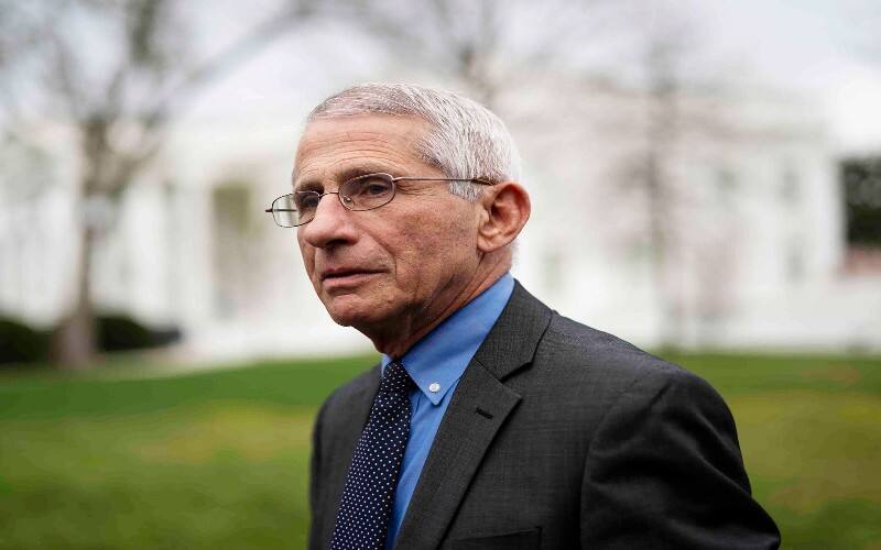 Fauci : Berbagai Penelitian Ungkap Covid Omicron Lebih Jinak dari Delta