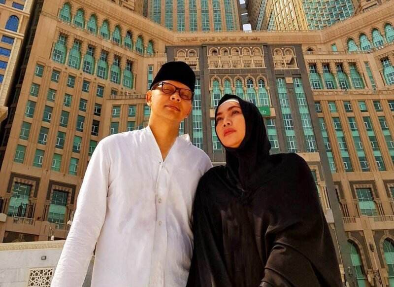 Jelang 28 Tahun Pernikahan, Armand Maulana Kenang Surat Ancaman Talak dari Dewi Gita